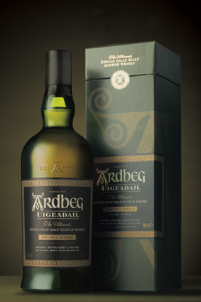 Ardbeg Uigeadail Carsk Strength